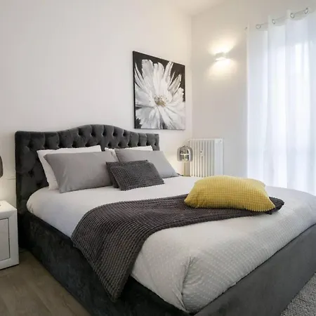 Splendido Dpto Con 2 Letti E 2 Bagni Ad Italy Апартаменты